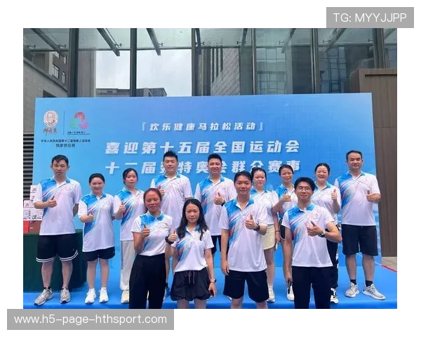 冠军球队球员参与公益马拉松传播健康理念，马拉松运动员签约赞助